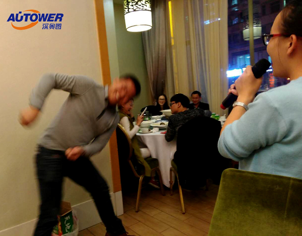 深?yuàn)W圖 深?yuàn)W圖